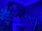 BonnyGirl