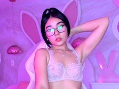 SarahFischer LiveCam