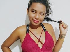BiankaMills LiveCam
