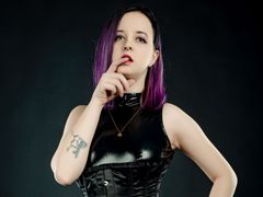 DavinaDark LiveCam