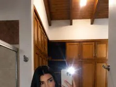 Ainaramodel7 LiveCam