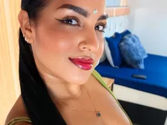 LongHairQueen LiveCam