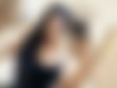 TsHugeLheslie LiveCam