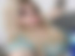 xHugeHarleySelfsuckerx LiveCam