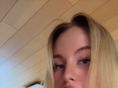 Laura2005 LiveCam