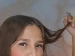 Lucyy_milky LiveCam