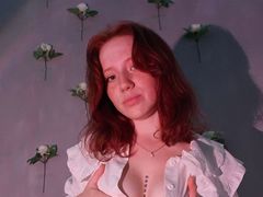 PollyRed LiveCam