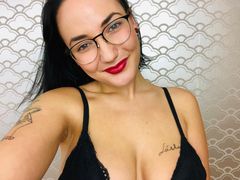 AdrianaRay