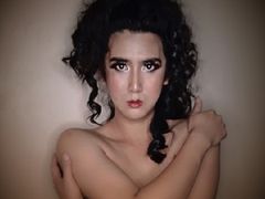 LadyBoyWina LiveCam