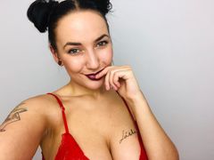 AdrianaRay
