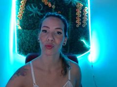 CherryAmor LiveCam