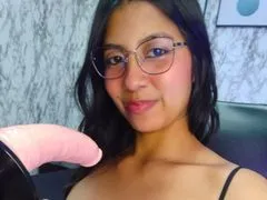 SKINNYDOLL LiveCam