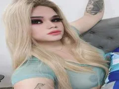 xHugeHarleySelfsuckerx LiveCam