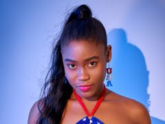 EMMA_SANTANA LiveCam