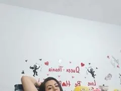 thamara_1023 LiveCam