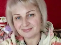 ElenaGlow LiveCam