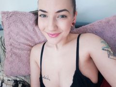 AdrianaRay LiveCam