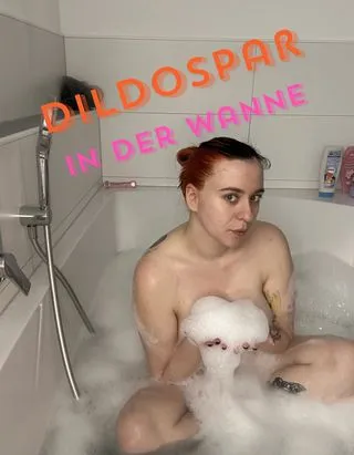 Dildospaß in der Wanne 