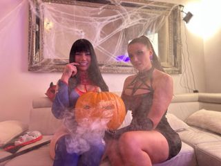 Trick or Threesome