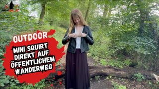 Mitten auf dem Wanderweg der Pussy besorgt!