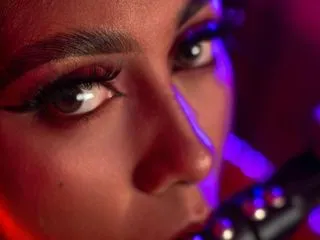 GisellHolden_ Profilbild