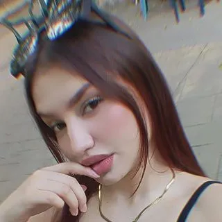 MiaSton_