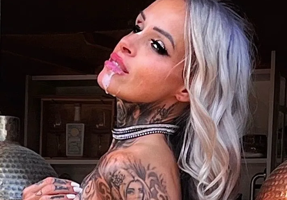 zur LiveCam von SophieLogan