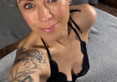 Sexcam von MiaHase4u komm und besuche sie live im Sexcam Chat