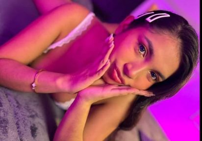 Sexcam von Amberfox_ komm und besuche sie live im Sexcam Chat