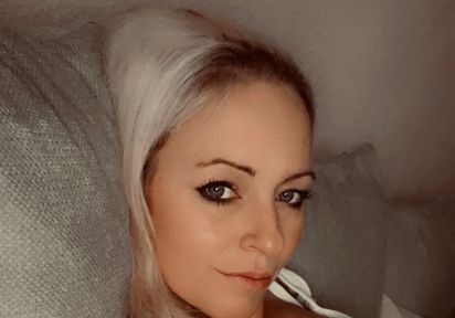 Sexcam von Jasmina komm und besuche sie live im Sexcam Chat