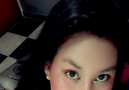 Sexcam von nessa_castt komm und besuche sie live im Sexcam Chat