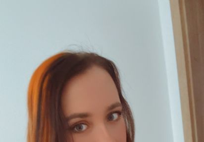 Sexcam von RheaNyx komm und besuche sie live im Sexcam Chat