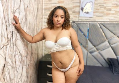 Sexcam von NATASHAHOT komm und besuche sie live im Sexcam Chat