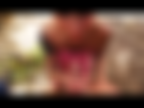 Let the palm tree wave in front of it on holiday ;)