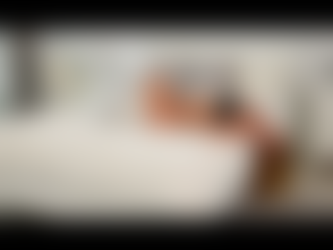 Micaela Schäfer - Sexy Strip im Schlafzimmer