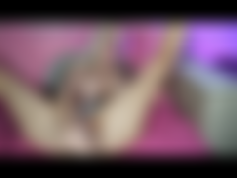 Englische Augen verdrehen den Arsch, ficken und betteln um Sperma