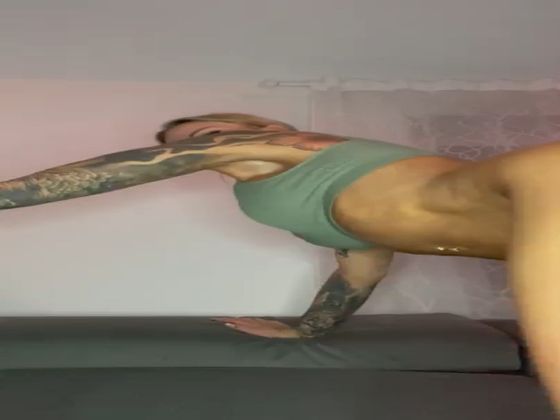 69 Perspektive- beide Löcher GANZ NAH-