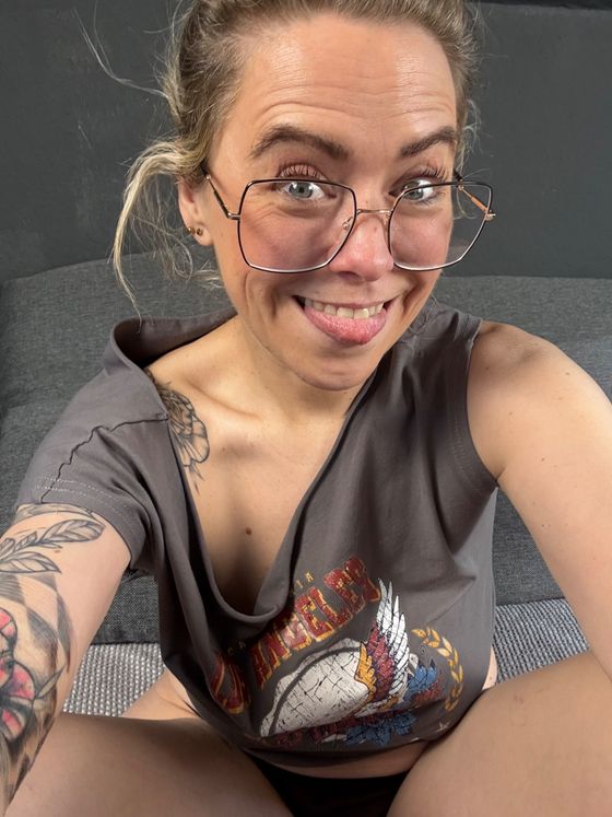 Mittagsabwixxen💦💦 Let´s go Jungs! Bin noch LIVE!💋