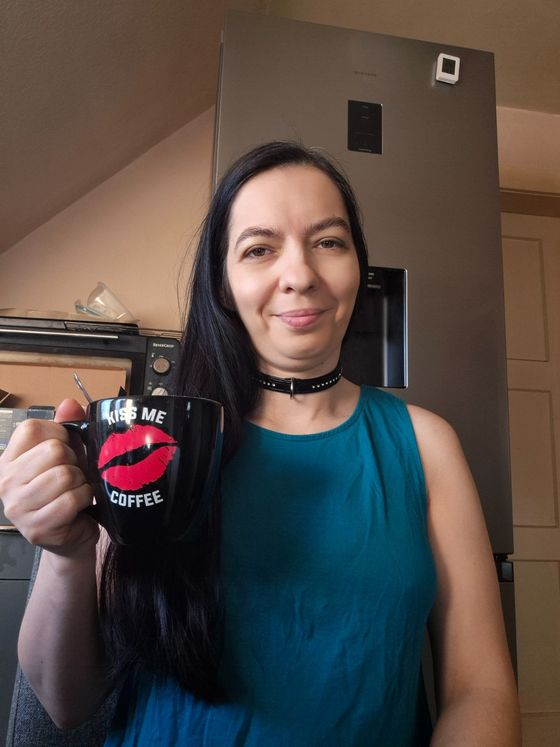 Hoffe du hattest einen fantastischen Wochenstart 🎉
Wie trinkst du eigentlich deinen Kaffee, wenn du welchen trinkst? Ich trinke meinen immer mit Kaffeeweißer 🤭