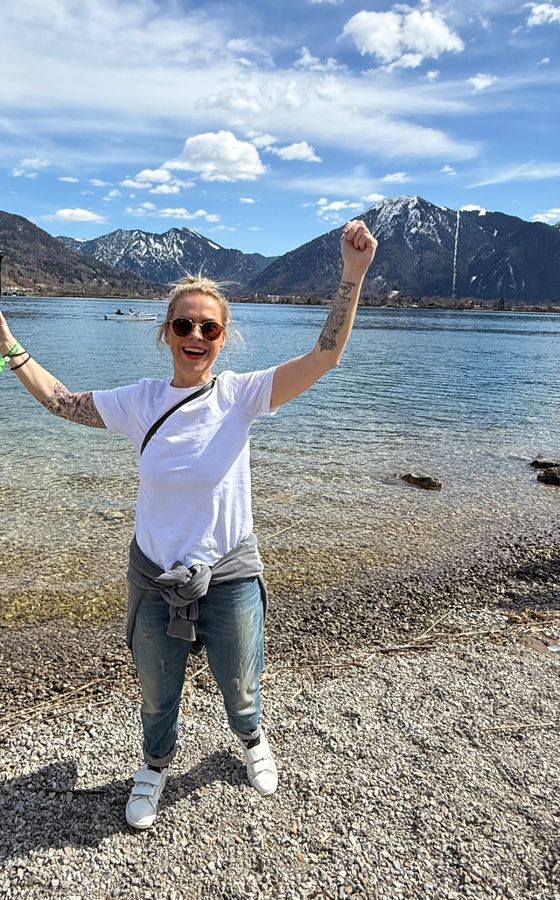 ☀️🏔️Sonne auf meiner Haut, s´Wasser glitzert und mei Laune is geil😎