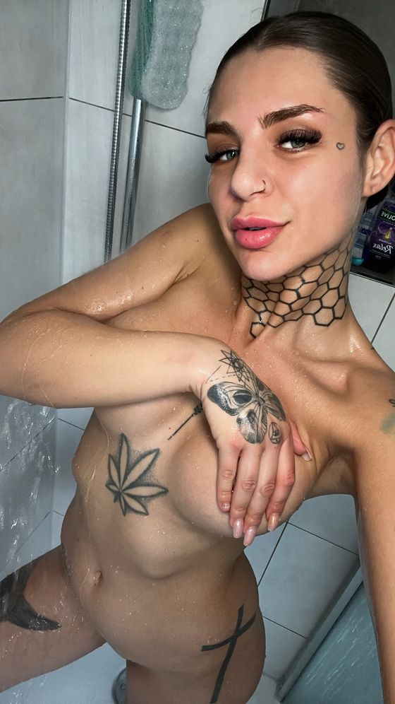 Nass habe ich es amliebsten ;) 