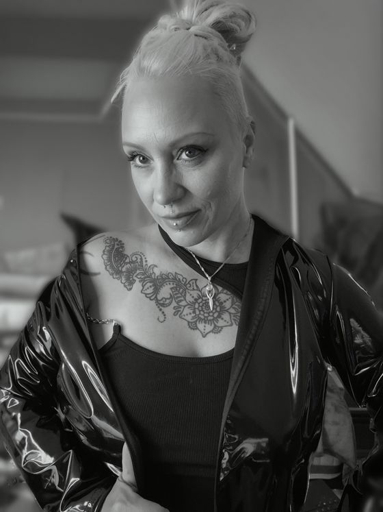 Black and White 