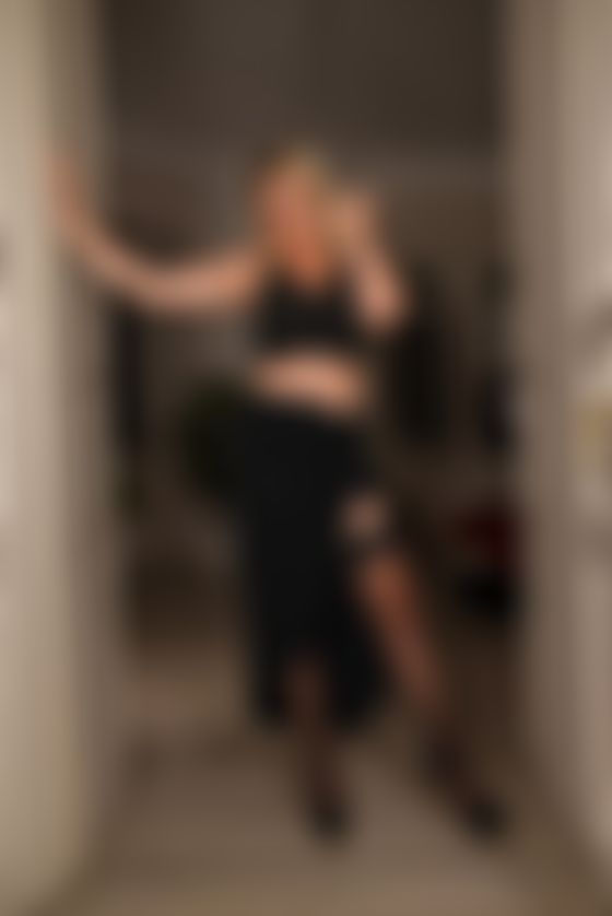 Hello ; na bist geil und willst wixxen?