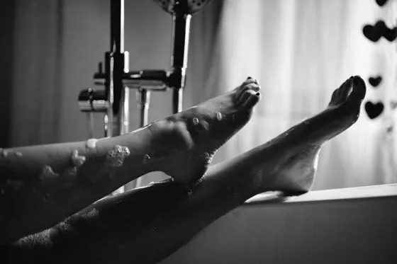 Magst du Füße oder schöne Beine xD?