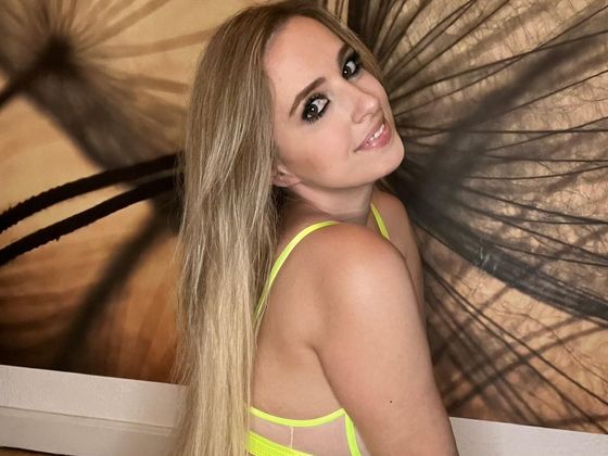 Mitbewohner erwischt mich in HomeOffice Pause