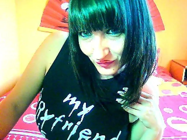 Sexcam von BrunetteXenia