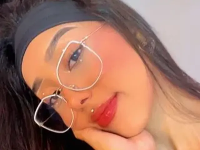 LUNAVELOUR - Sexy Liveshow