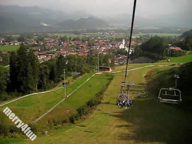 Auf der Seilbahn geblasen und geschluckt
