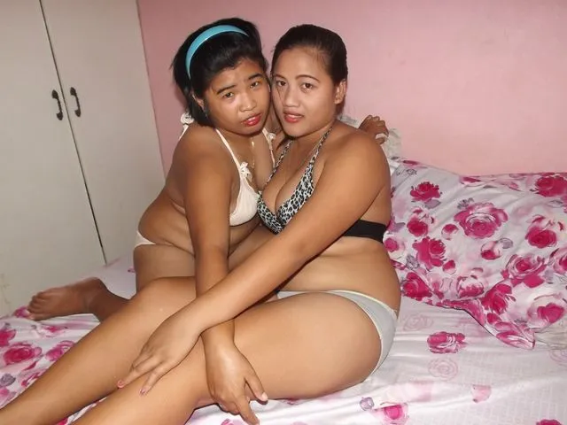 Sexcam von AsianLyka + AsianNong