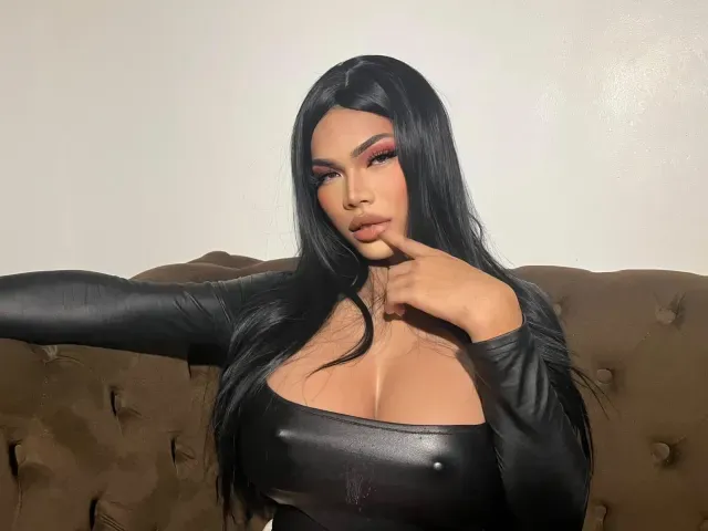 UrMassiveCockSucker - Sexy Liveshow